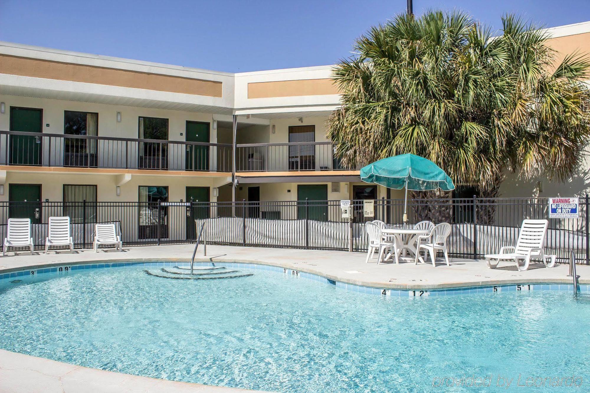 Quality Inn Selma - Smithfield מראה חיצוני תמונה
