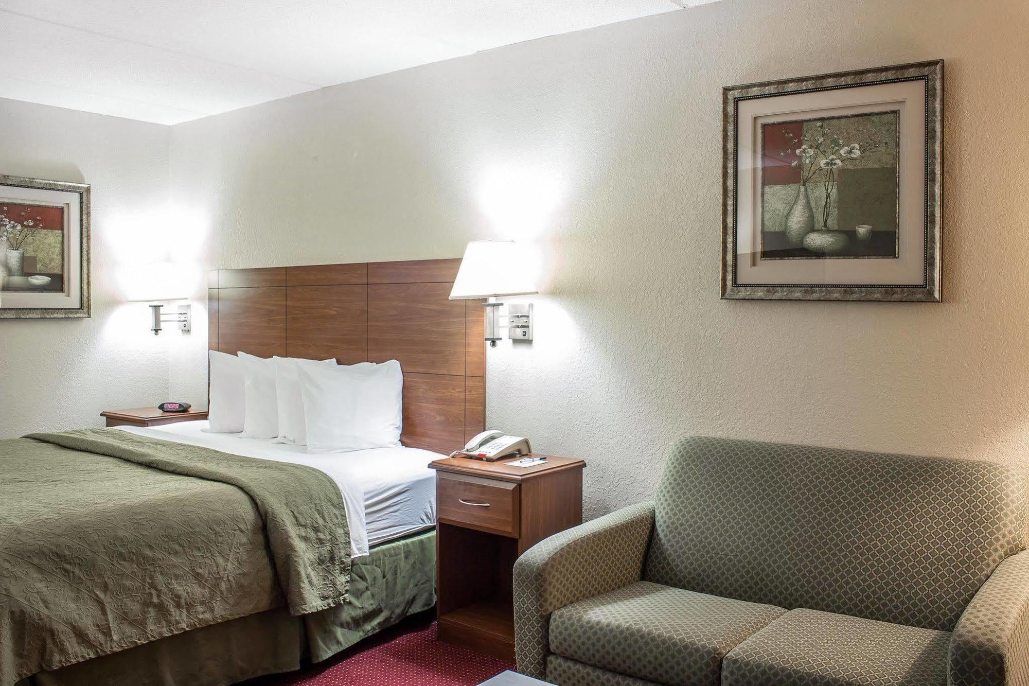 Quality Inn Selma - Smithfield מראה חיצוני תמונה